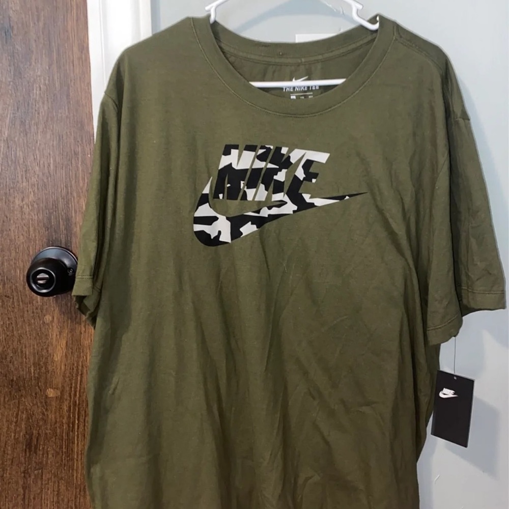 Men’s 2x T shirt
